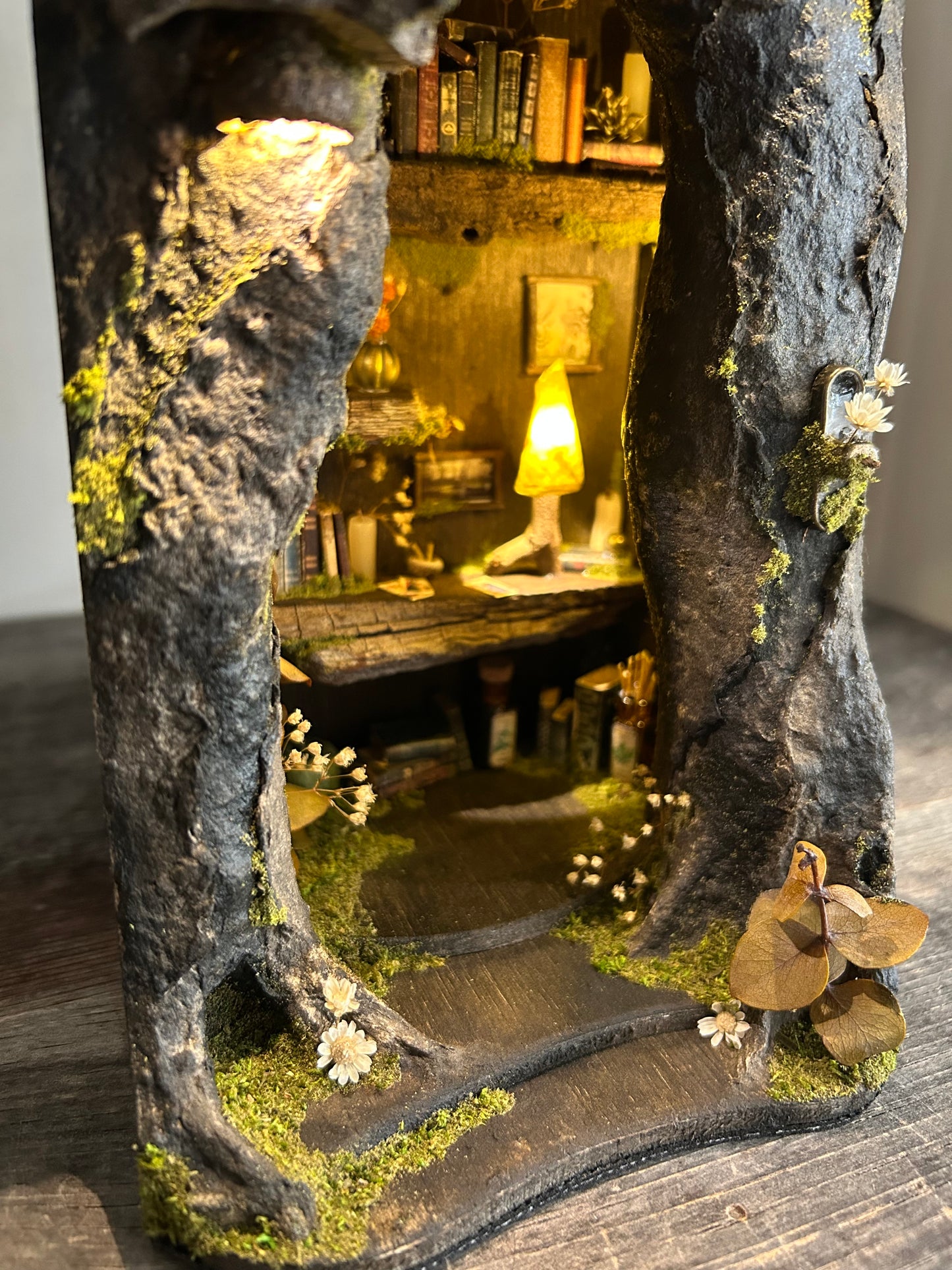 PREORDER Faery Book Nook