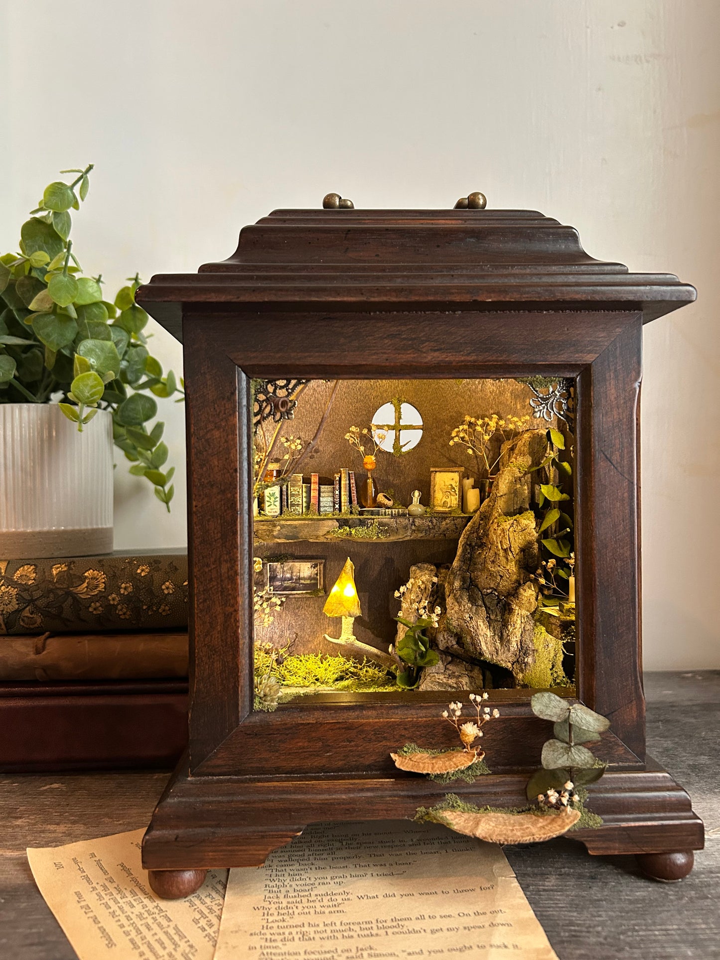 Fae Clock #3 - Reading Nook