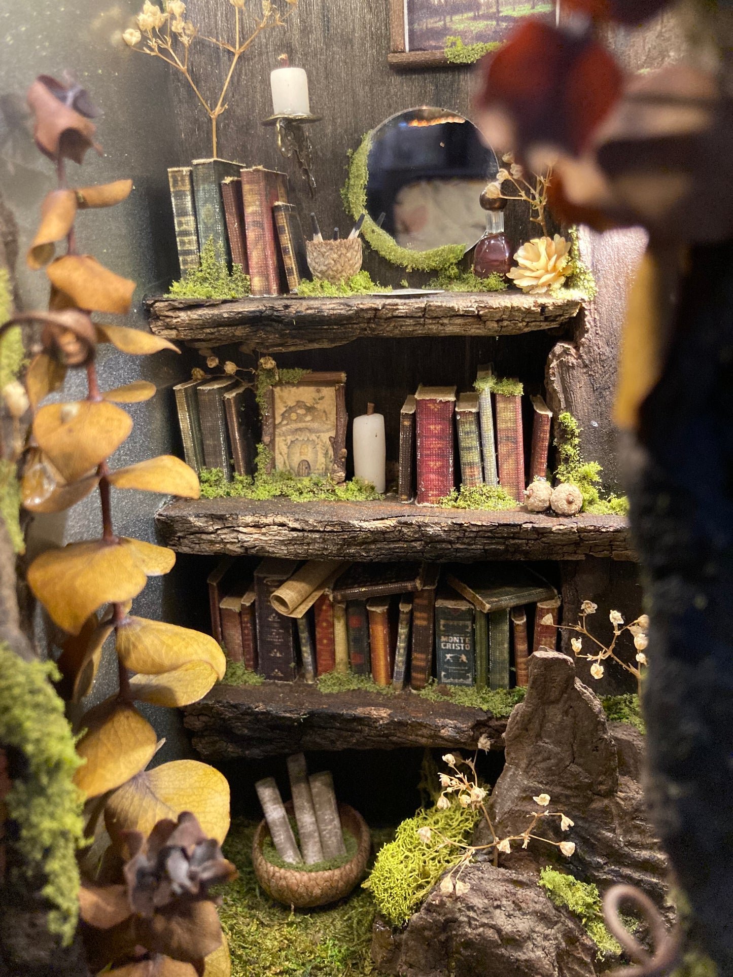 Faery Library Tin