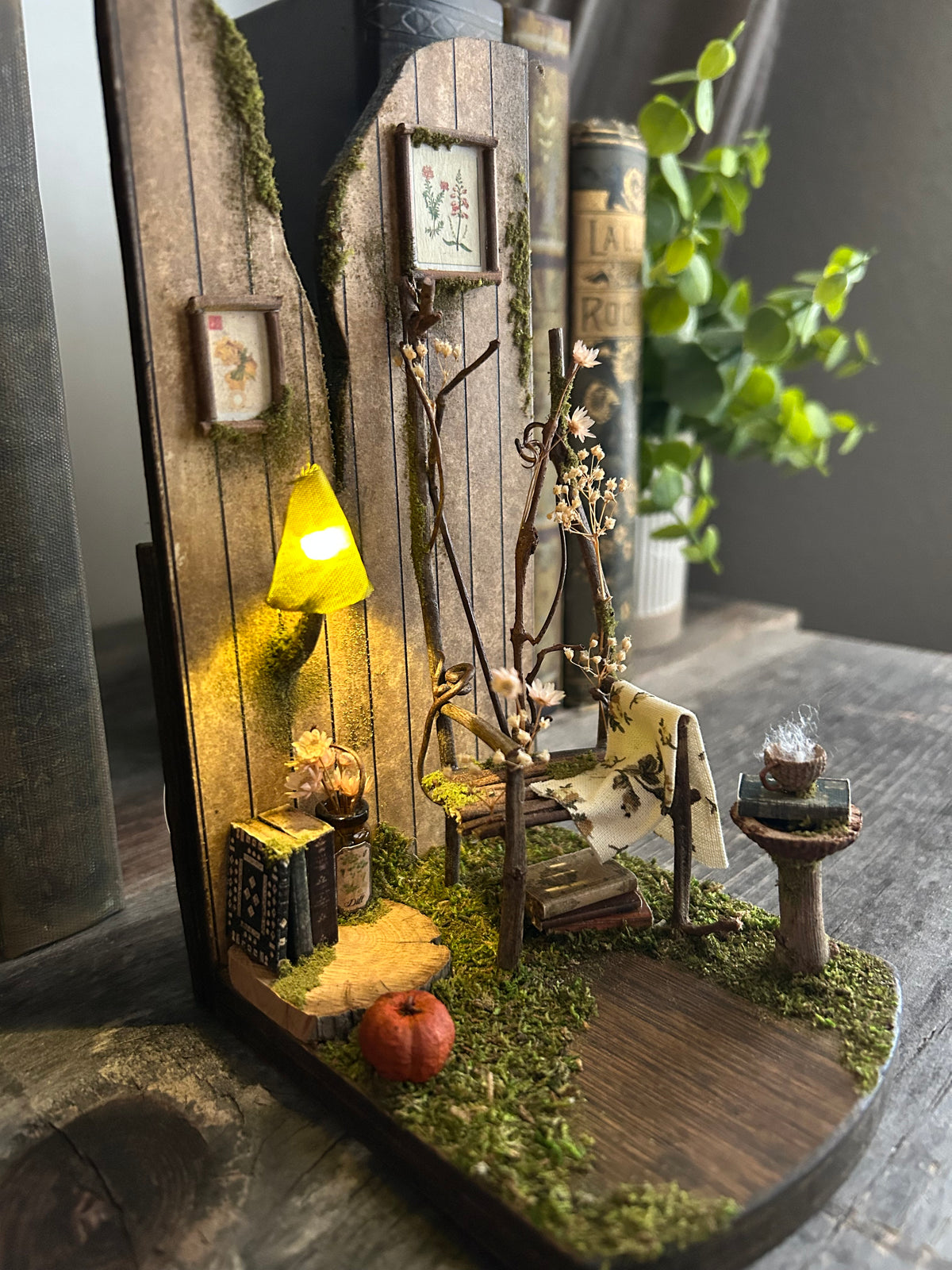 PREORDER faery reading nook