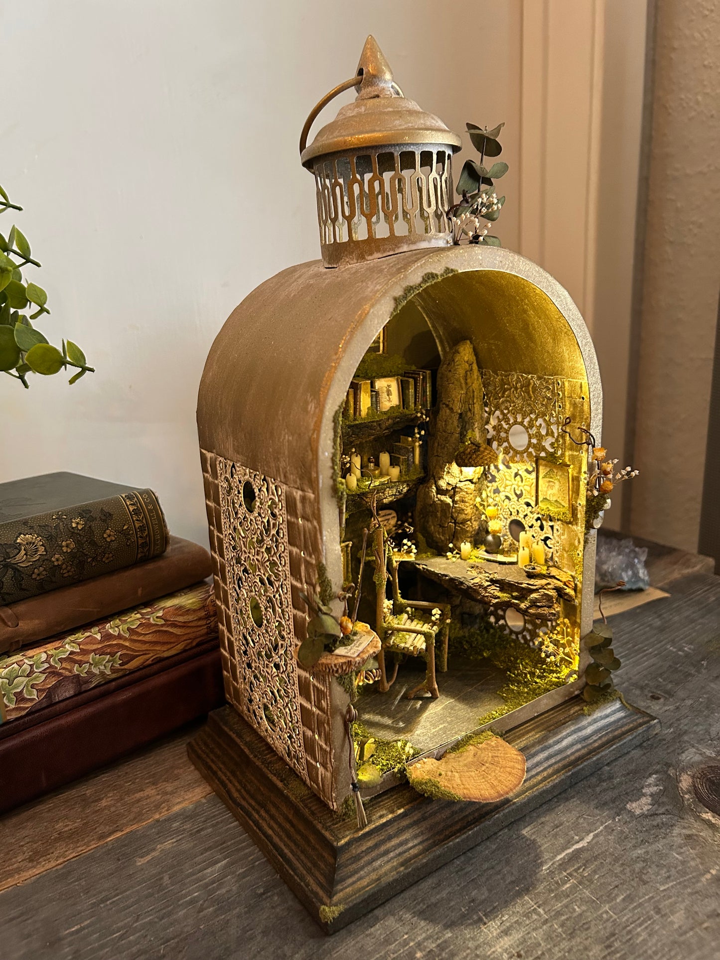 Fae Office Lantern