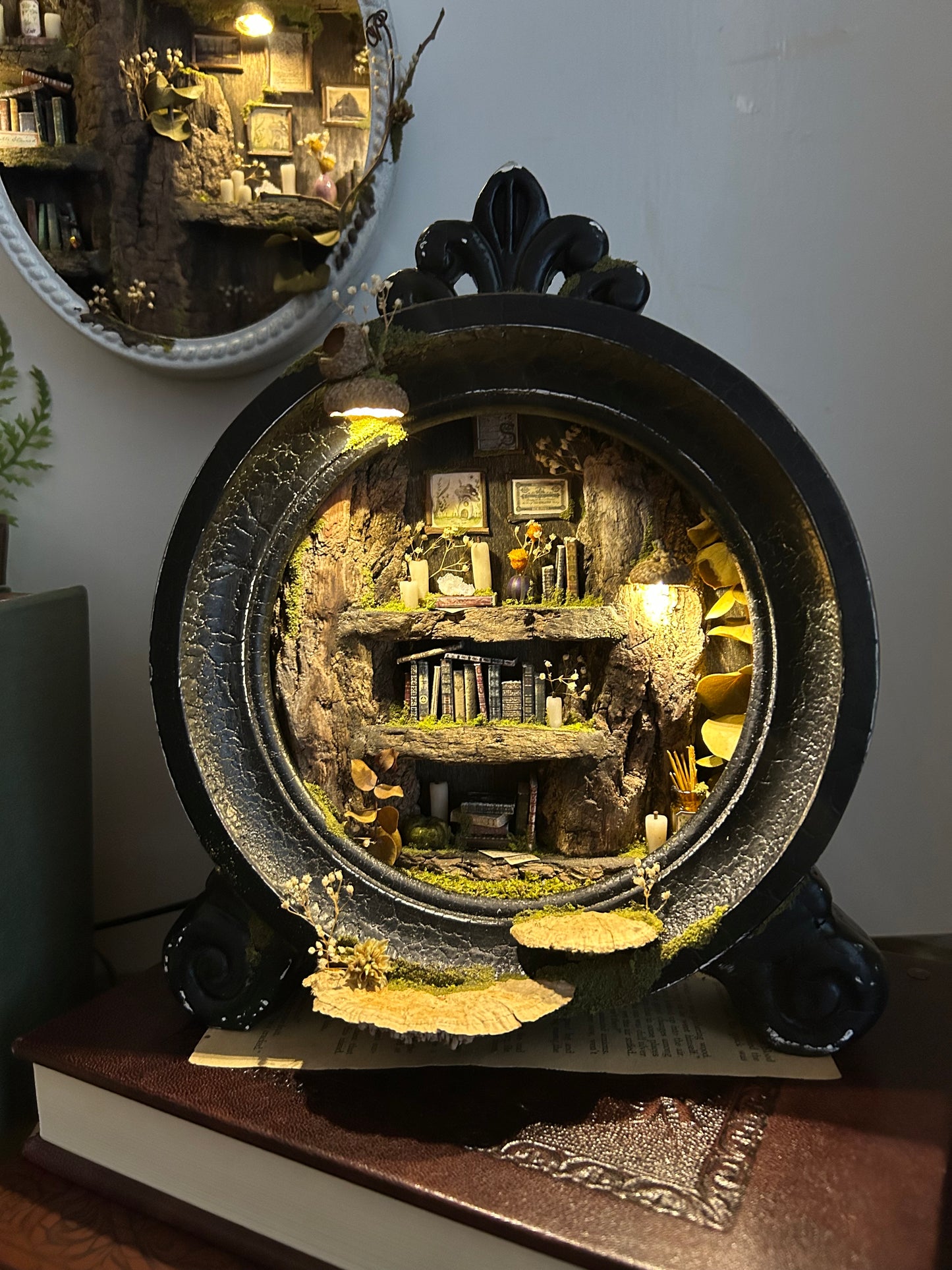 Faery Tabletop Lamp